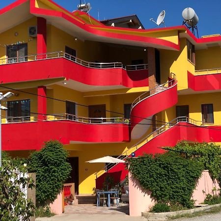 Guest House Murati Durrës Buitenkant foto