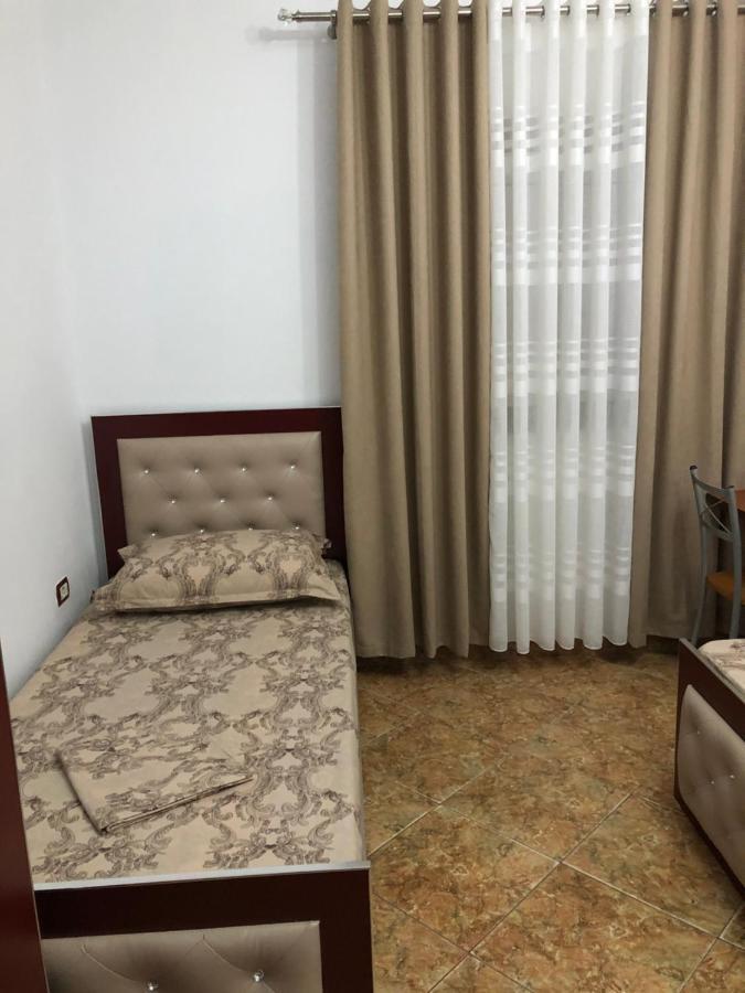 Guest House Murati Durrës Buitenkant foto